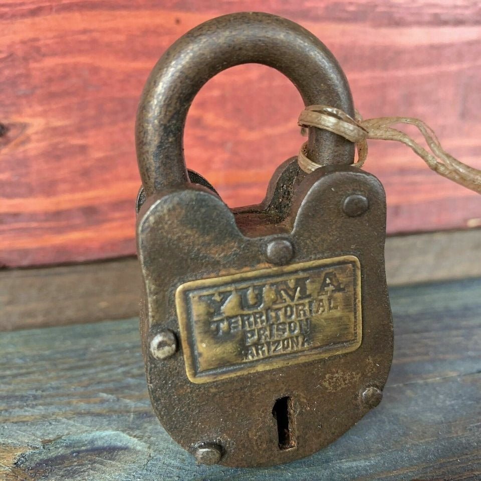 Yuma Territorial Prison Arizona Cast Iron Gate Lock With Keys & Antique Finish (2.5" x 1.5") - Jones Peak