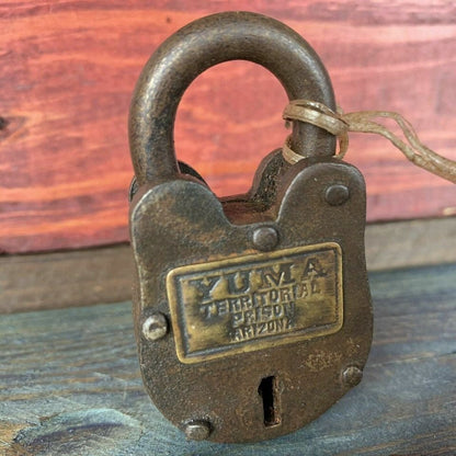 Yuma Territorial Prison Arizona Cast Iron Gate Lock With Keys & Antique Finish (2.5" x 1.5") - Jones Peak