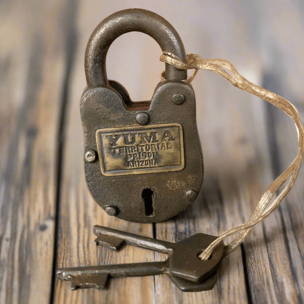 Yuma Territorial Prison Arizona Cast Iron Gate Lock With Keys & Antique Finish (2.5" x 1.5") - Jones Peak
